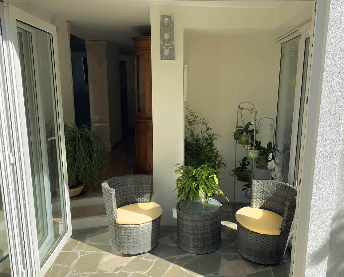 Luxury Suite Jasmin Split Buitenkant foto